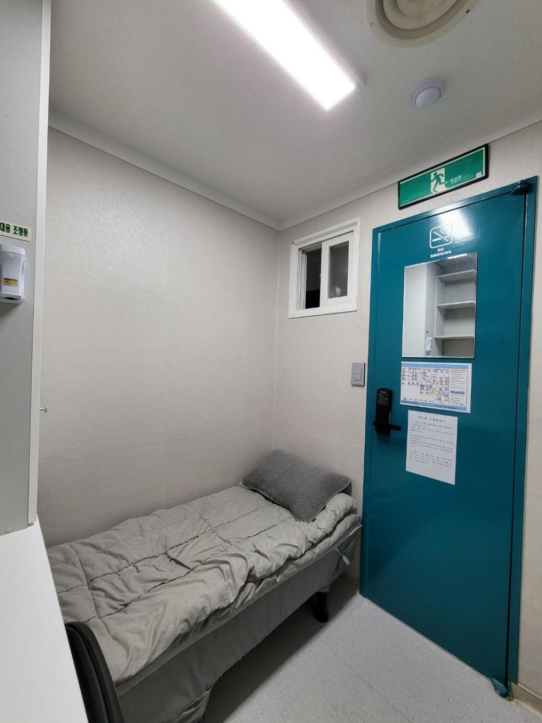 Female Only - Coco Stay Jongno Hyehwa Station ソウル特別市 部屋 写真